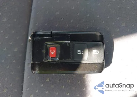 2008 Toyota Prius z USA, uszkodzony, nr VIN JTDKB20U187807891